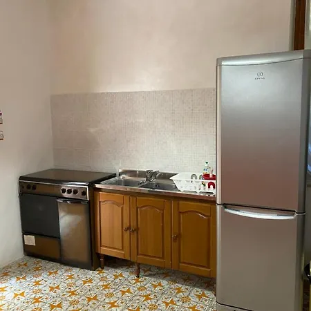Casa Il Tulipano شقة جويوزا ماريا